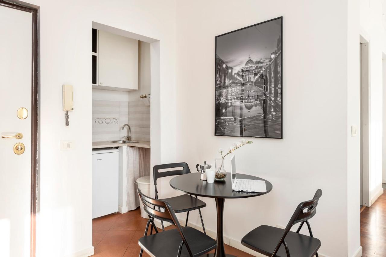 White Flat Termini Apartment Roma Exterior foto